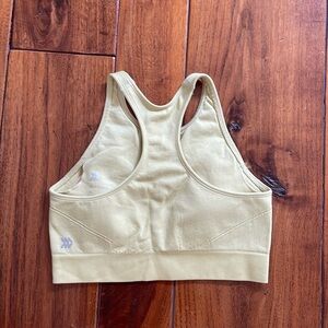 yellow workout top💛